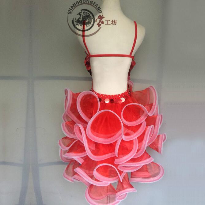 社交ダンスドレス 社交ダンス 衣装 モダンドレス 大きい裾 社交ダンス競技用のドレス ダンスウエア 練習服 競技着 演出用 衣装 社交ダンス 社交ダンスドレス 豪華 開場ドレス ワンピース