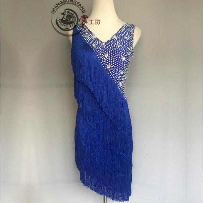 社交ダンスドレス 社交ダンス 衣装 モダンドレス 大きい裾 社交ダンス競技用のドレス ダンスウエア 練習服 競技着 演出用 社交ダンスドレス 社交ダンス 衣装 モダンドレス 大きい裾 社交ダンス競技用のドレス ダンスウエア 練習服 競技着 演出用 YWU1131334501(10420円)