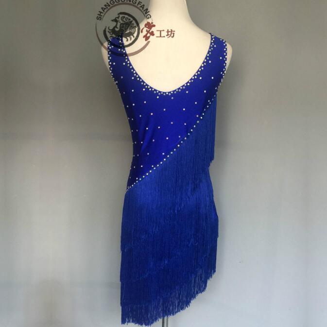 社交ダンスドレス 社交ダンス 衣装 モダンドレス 大きい裾 社交ダンス競技用のドレス ダンスウエア 練習服 競技着 演出用 社交ダンスドレス 社交ダンス 衣装 モダンドレス 大きい裾 社交ダンス競技用のドレス ダンスウエア 練習服 競技着 演出用 YWU1131334501(10420円)