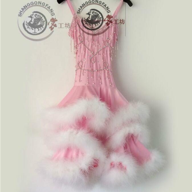 社交ダンスドレス 社交ダンス 衣装 モダンドレス 大きい裾 社交ダンス競技用のドレス ダンスウエア 練習服 競技着 演出用