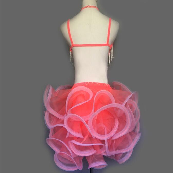 社交ダンスドレス 社交ダンス 衣装 モダンドレス 大きい裾 社交ダンス競技用のドレス ダンスウエア 練習服 競技着 演出用 衣装 社交ダンス 社交ダンスドレス 豪華 開場ドレス ワンピース