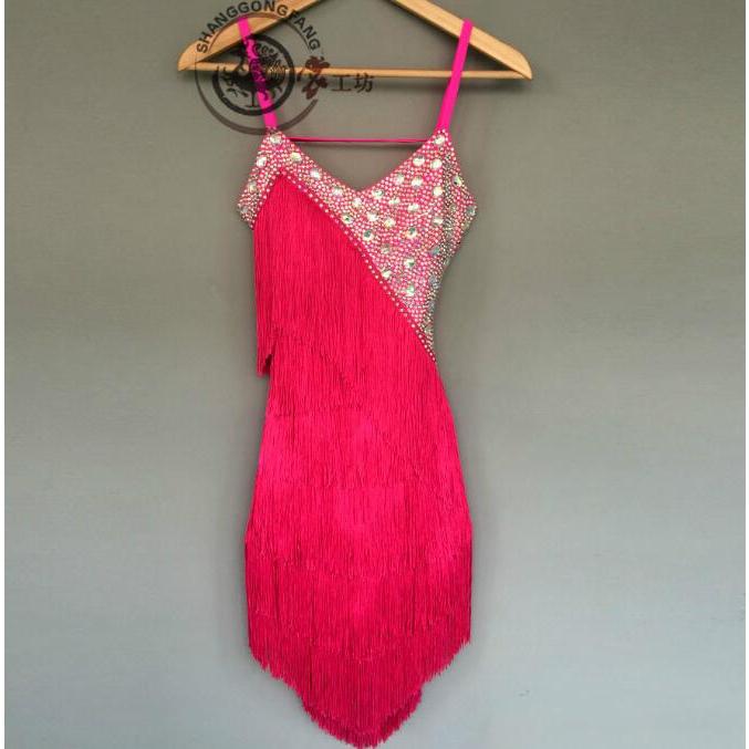 社交ダンスドレス 社交ダンス 衣装 モダンドレス 大きい裾 社交ダンス競技用のドレス ダンスウエア 練習服 競技着 演出用