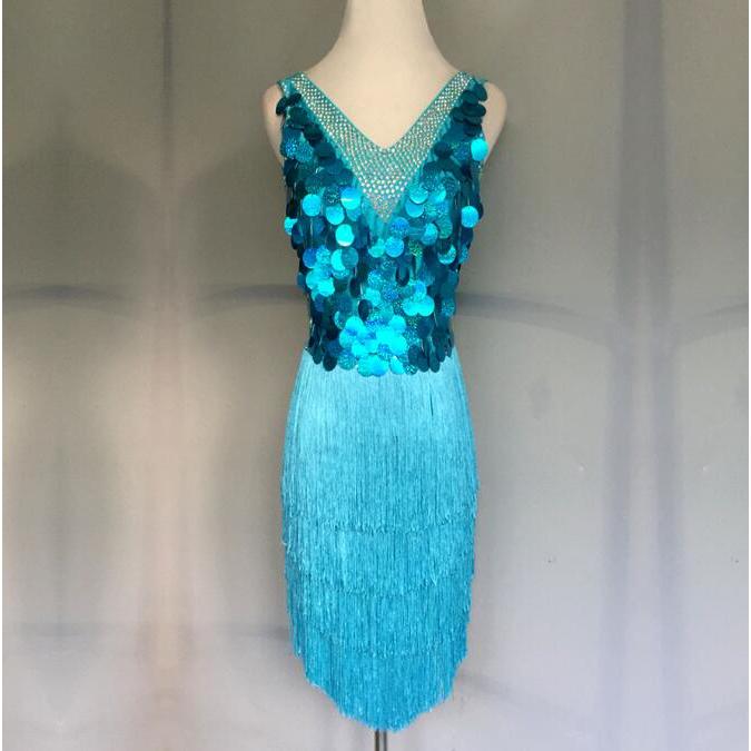 社交ダンスドレス 社交ダンス 衣装 モダンドレス 大きい裾 社交ダンス競技用のドレス ダンスウエア 練習服 競技着 演出用