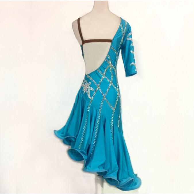 社交ダンスドレス 社交ダンス 衣装 モダンドレス 大きい裾 社交ダンス競技用のドレス ダンスウエア 練習服 競技着 演出用 衣装 社交ダンス 社交ダンスドレス 豪華 開場ドレス ワンピース