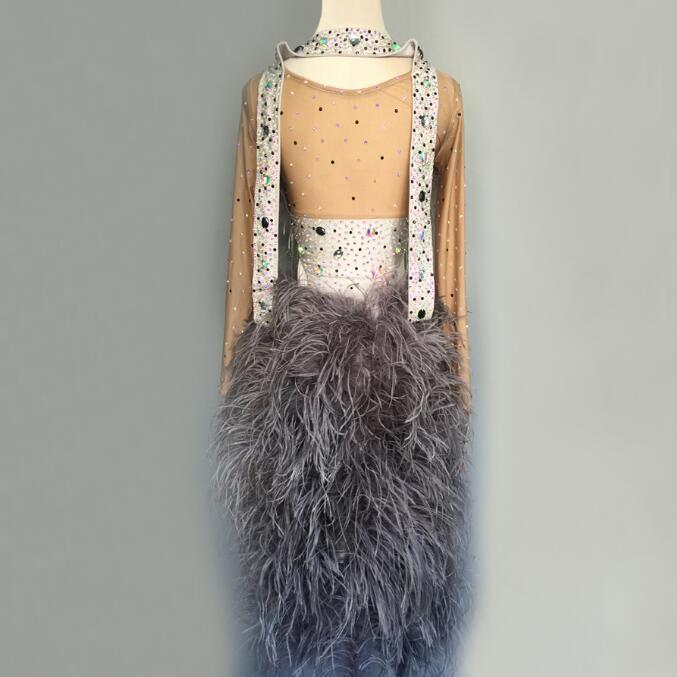 社交ダンスドレス 社交ダンス 衣装 モダンドレス 大きい裾 社交ダンス競技用のドレス ダンスウエア 練習服 競技着 演出用