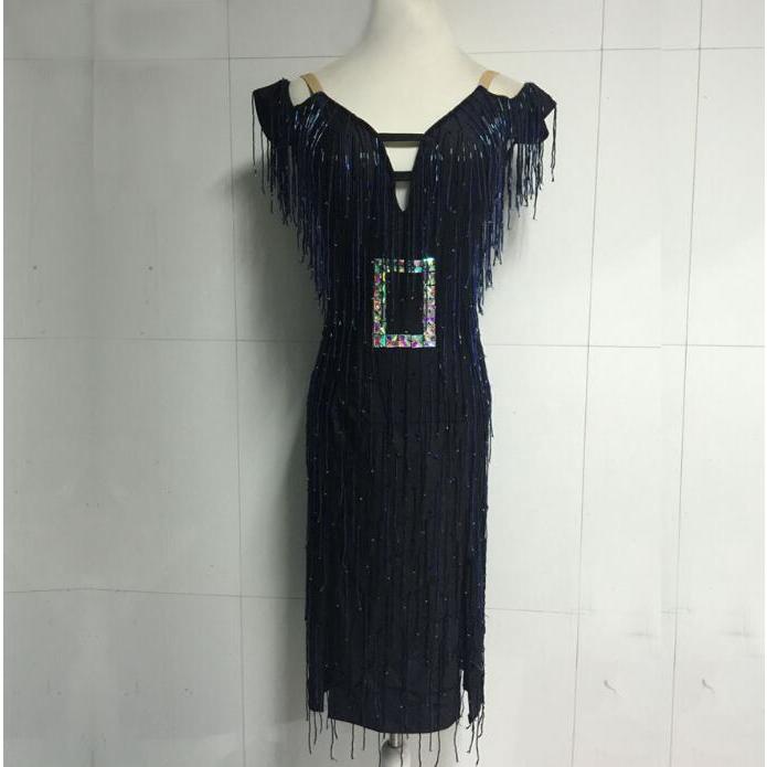 社交ダンスドレス 社交ダンス 衣装 モダンドレス 大きい裾 社交ダンス競技用のドレス ダンスウエア 練習服 競技着 演出用 衣装 社交ダンス 社交ダンスドレス 豪華 開場ドレス ワンピース