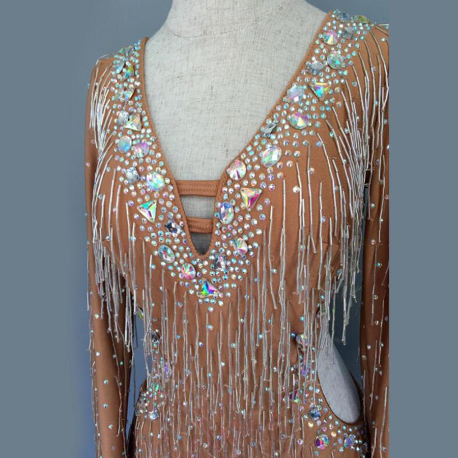 【美品】 社交ダンスドレス 社交ダンス 衣装 モダンドレス 大きい裾 社交ダンス競技用のドレス ダンスウエア 練習服 競技着 演出用 【IQY6552017879】(22932円)