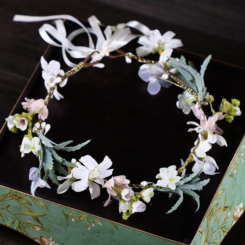 花冠 花嫁 花かんむり 安い 造花 カチューシャ ティアラ リゾート ヘッドドレス ウエディング 頭飾り 二次会 結婚式 フェス 森ガール ボヘミア 手作り Hh46 Bigchancenet 通販 Yahoo ショッピング
