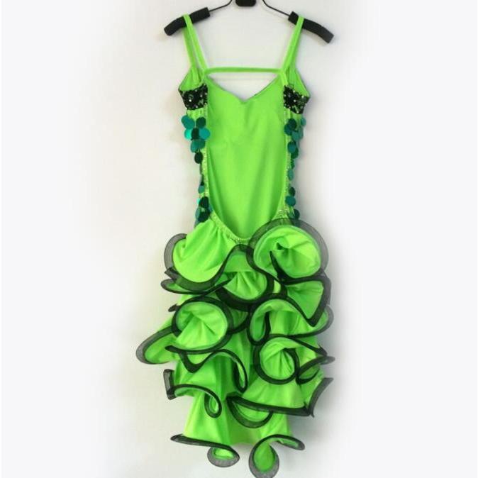 社交ダンスドレス 社交ダンス 衣装 モダンドレス 大きい裾 社交ダンス競技用のドレス ダンスウエア 練習服 競技着 演出用 衣装 社交ダンス 社交ダンスドレス 豪華 開場ドレス ワンピース