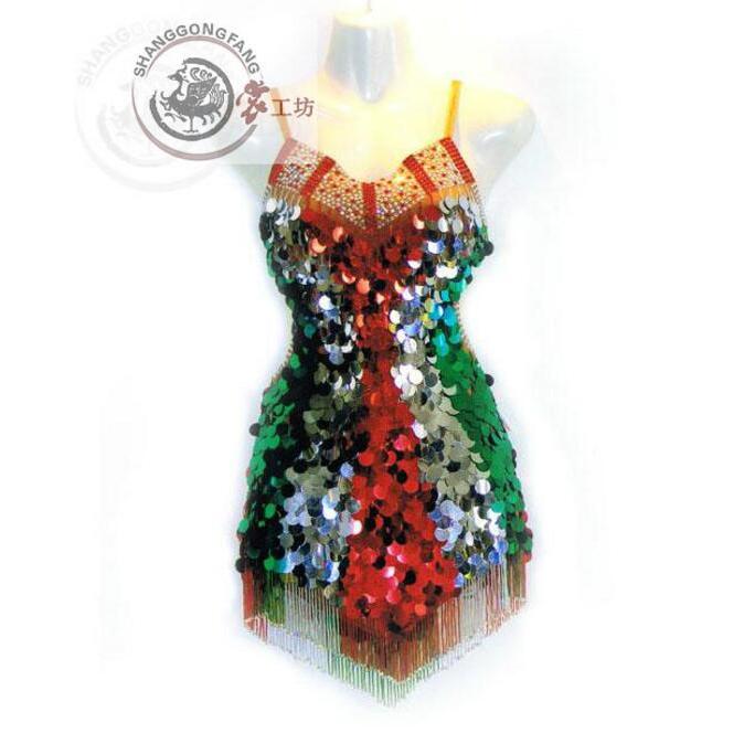 社交ダンスドレス 社交ダンス 衣装 モダンドレス 大きい裾 社交ダンス競技用のドレス ダンスウエア 練習服 競技着 演出用