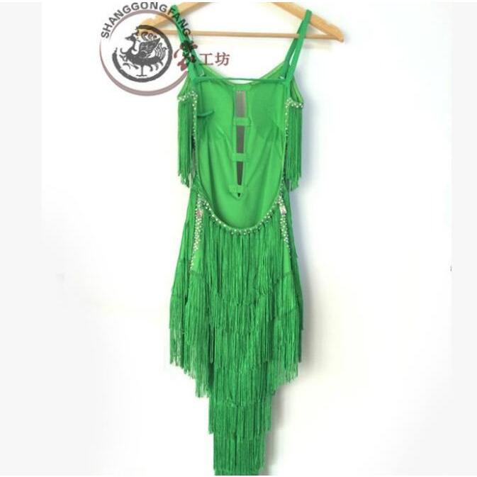 社交ダンスドレス 社交ダンス 衣装 モダンドレス 大きい裾 社交ダンス競技用のドレス ダンスウエア 練習服 競技着 演出用