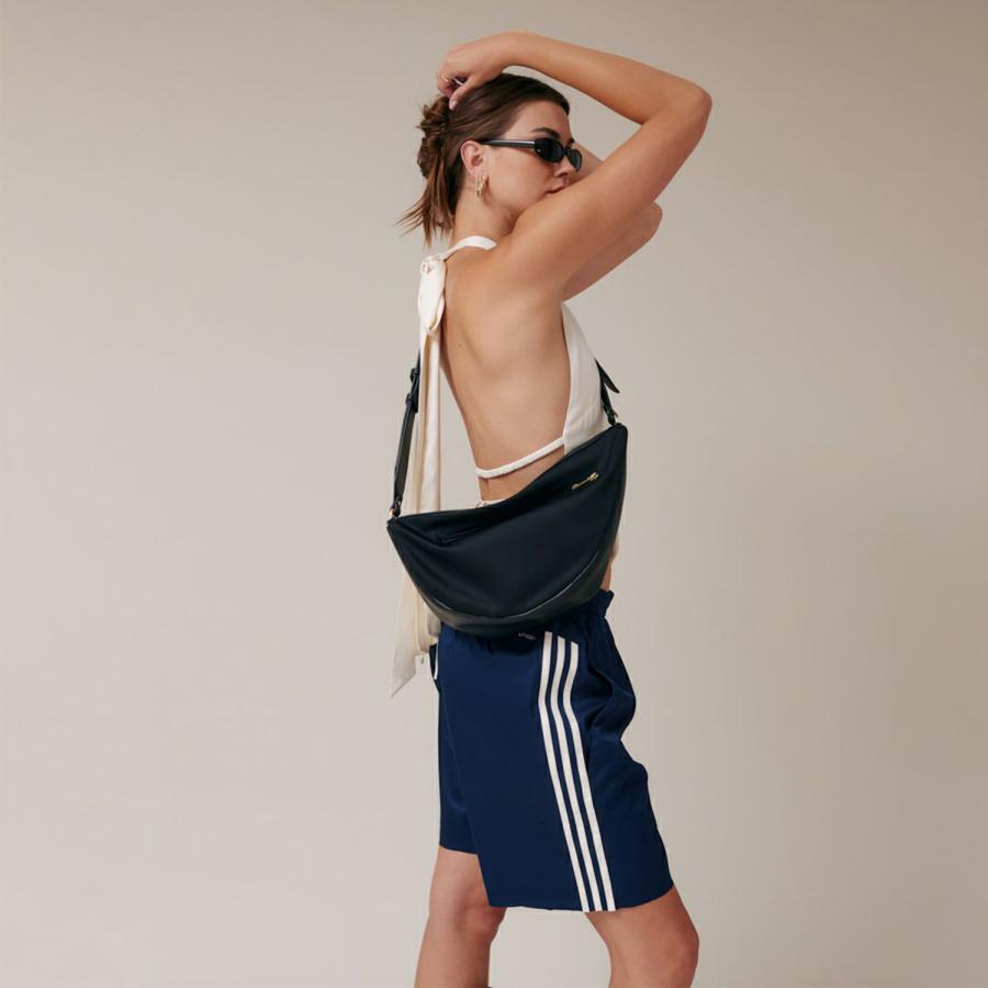 BANDOLIER バンドリヤー ショルダーバッグ スリングバッグ 斜 BANDOLIER バンドリヤー ショルダーバッグ スリングバッグ 斜
