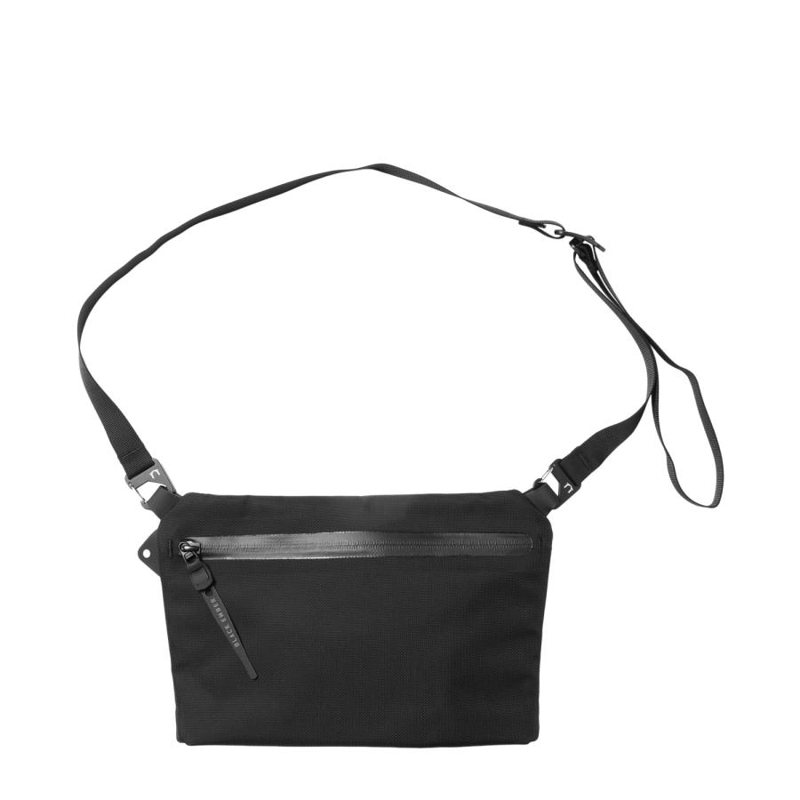 【商品レビューで＋5％】【日本正規品】ブラックエンバー ショルダーバッグ 斜めがけバッグ 大人 BLACK EMBER 軽量 サコッシュ 7225009 BLACK EMBER（ブラックエンバー） バッグ ショルダーバッグ サコッシュ