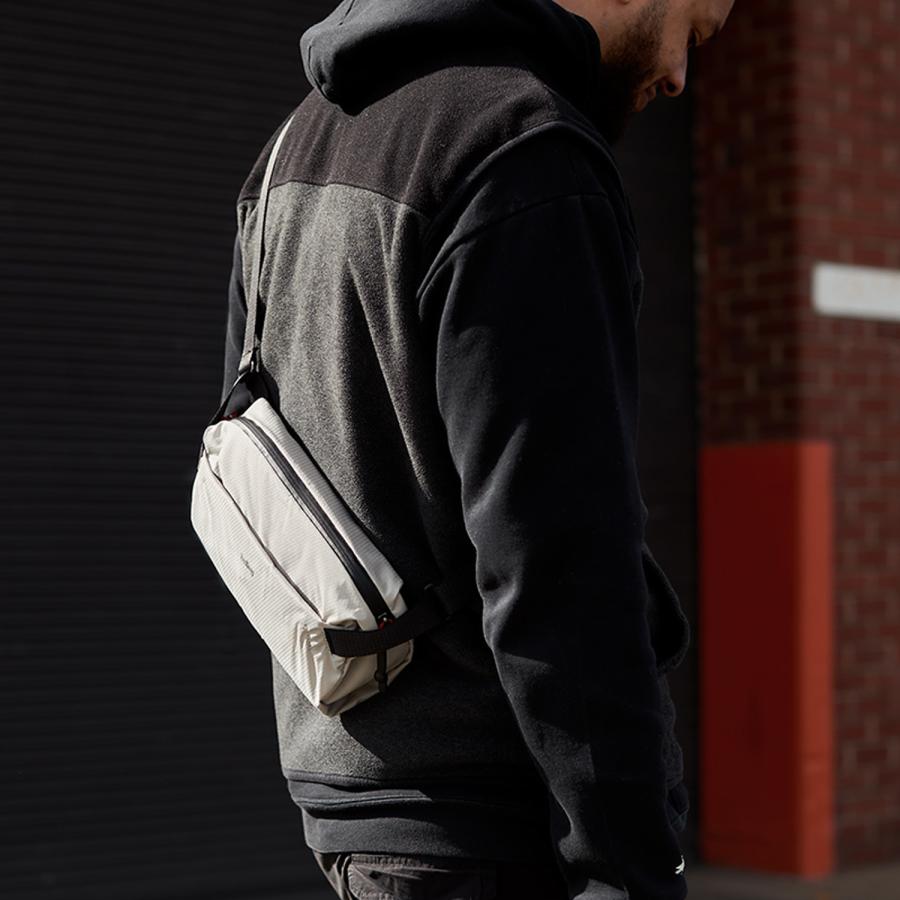 Bellroy ベルロイ バッグ ウエストバッグ ウエストポーチ ライト スリング メンズ レディース 耐水 軽量 斜め掛け LITE SLING ブラック ベージュ 黒 | Bellroy | 07