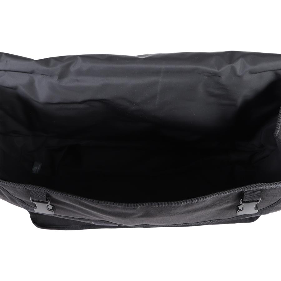 CHROME（クローム） メッセンジャーショルダーバッグ ベルリン メンズ