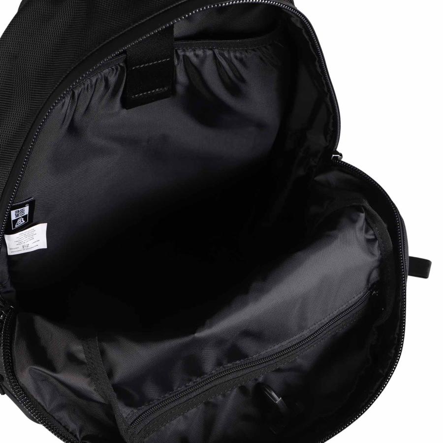 【新品未使用】ニューエラ リュック ライトパック ブラック 27L NEW ERA（ニューエラ） リュック バッグ バックパック メンズ