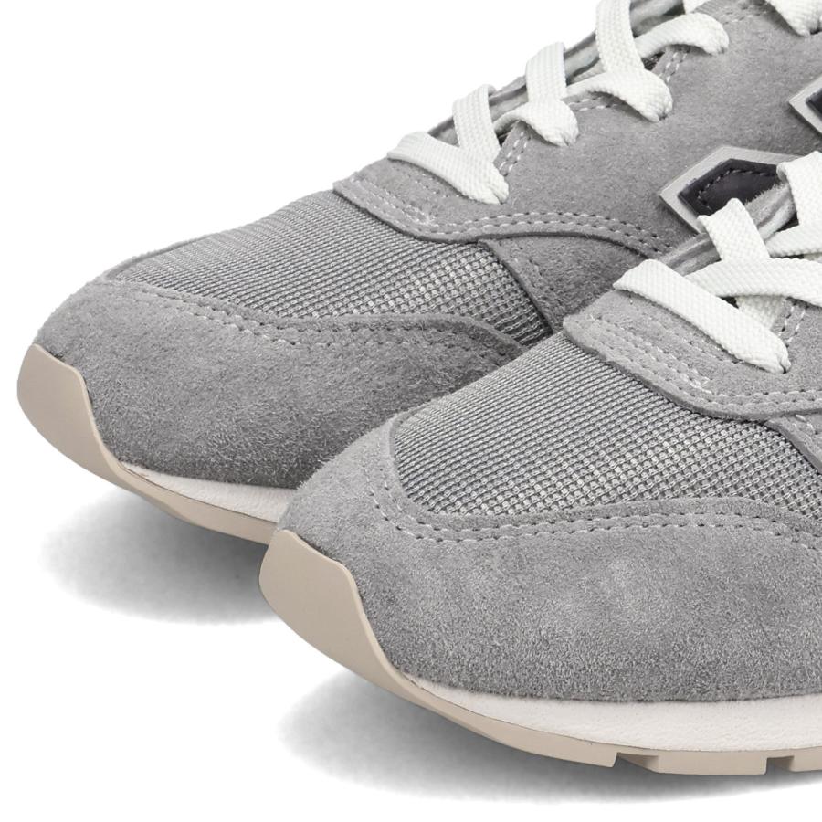 新品未使用 New Balance 996 グレー 1月8日まで期間限定値下げ！ New Balance（ニューバランス） 996 V2 スニーカー メンズ レディース