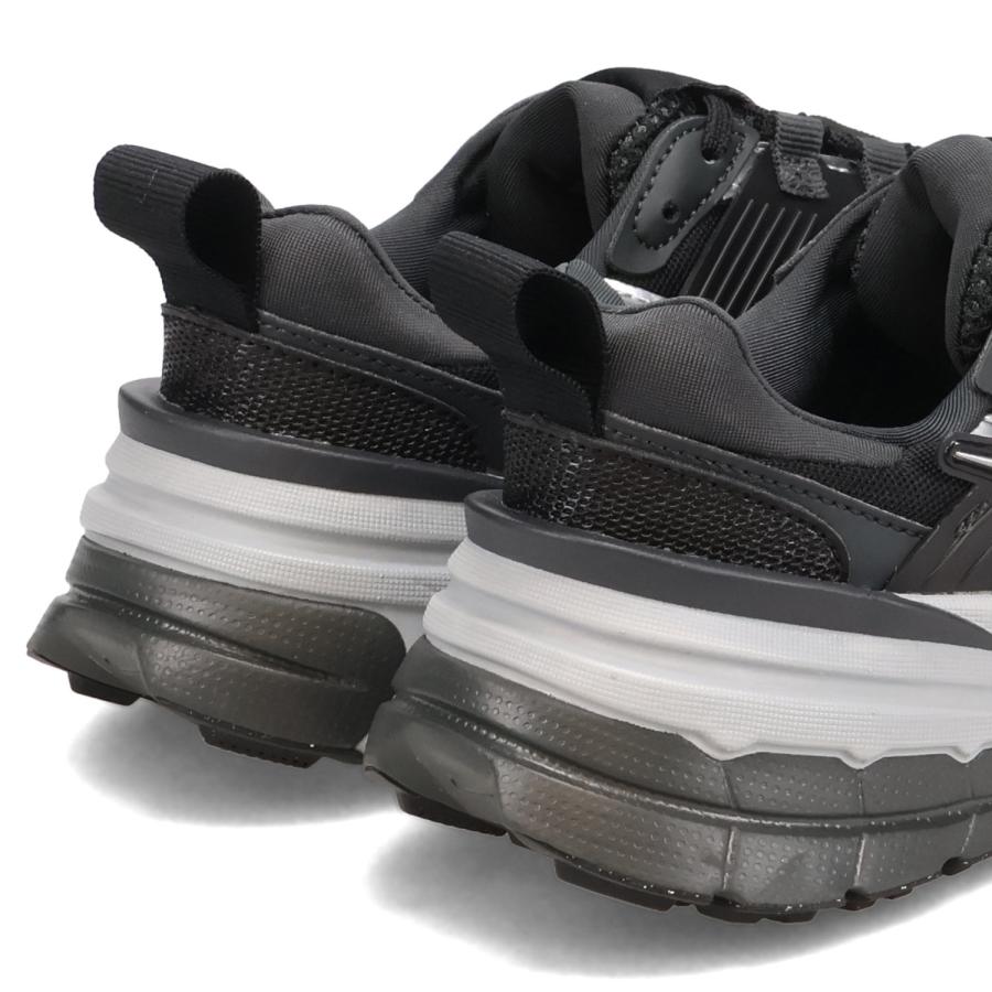 NIKE（ナイキ） スニーカー レディース V2K RUN ブラック 黒 FD0736