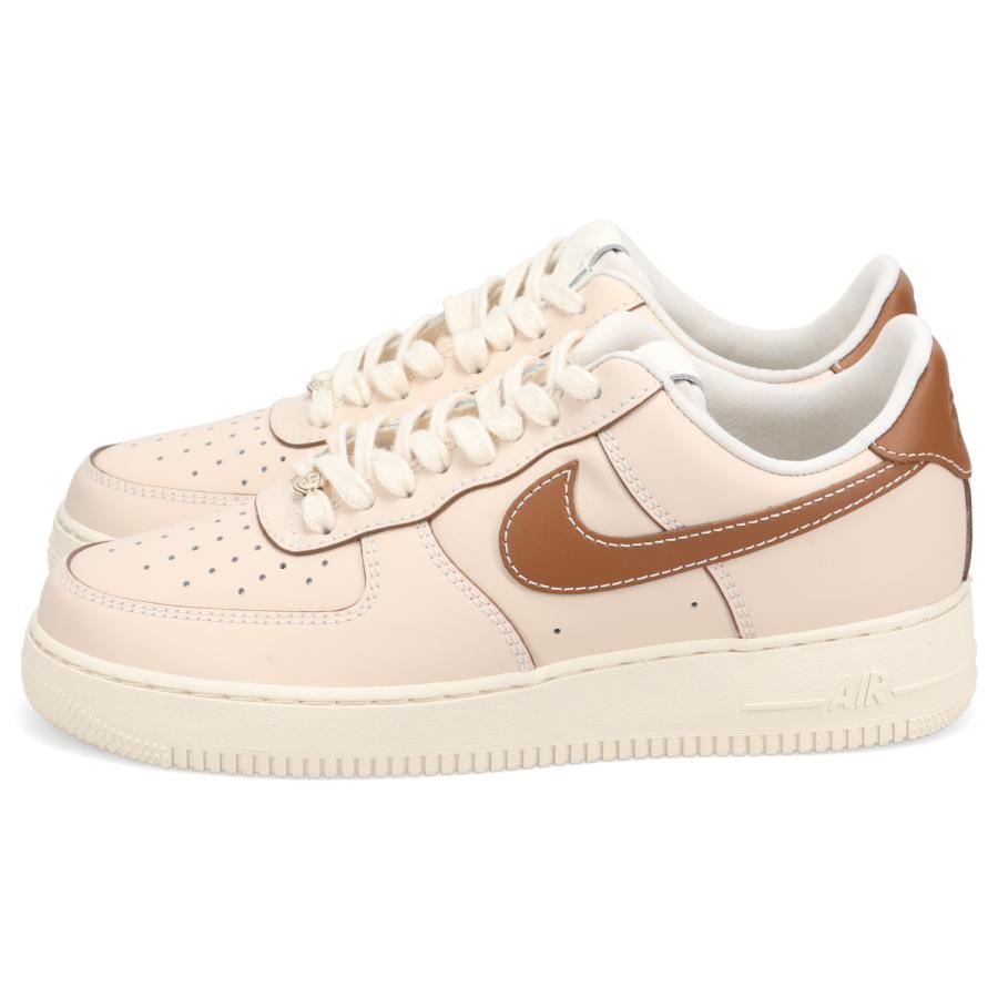 Nike ベージュ スタジャン 値下げしました‼️ 210.jpg