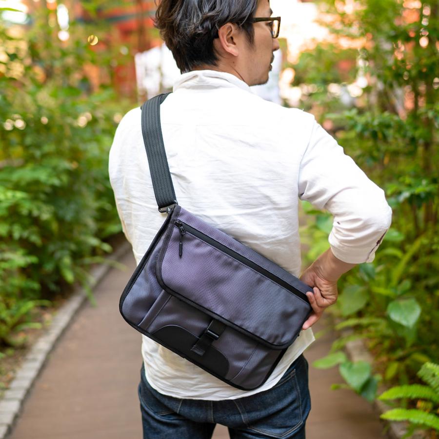 SIMCLEAR（シムクリア） ショルダーバッグ PCケース クラッチバッグ 