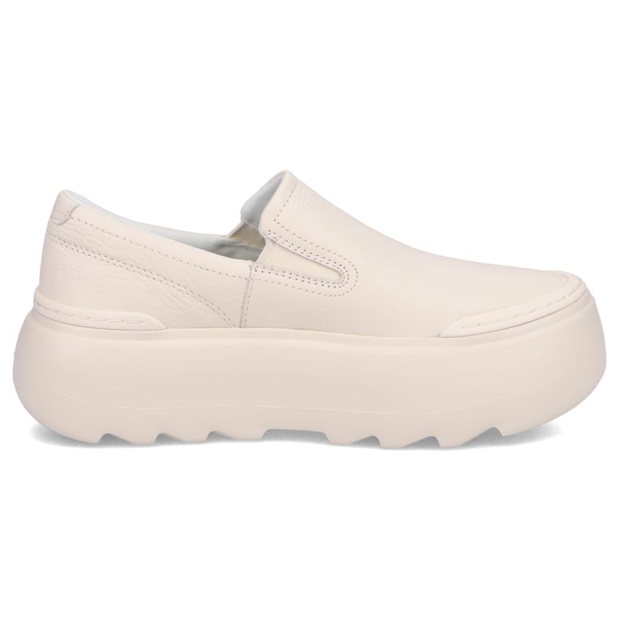 【新品】正規品 UGG コンフォート レザー ローファー ホワイト 23.5白 極美品✨UGG ローファー ホワイト レザー レディース 23.5