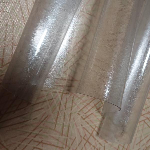 学習デスクマット ビニールマット 半透明マット 厚さ2mm 1.5mm 長方形 撥水加工 汚れ防止 デスクプロテクター 防水 耐油性 多目的 屋外用家具 返品可能 |  | 03