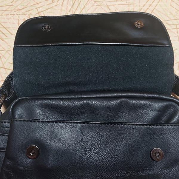 女性用 レディース 肩掛けバッグ ボディバッグ 斜めがけ おしゃれ 光沢 黒 鞄 軽量 小さめ 旅行 アウトドア お出かけ ショルダーバッグ 返品可能 |  | 09