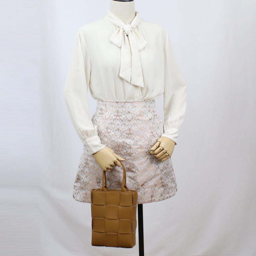 BOTTEGA VENETA ボッテガ・ヴェネタ トートバッグ 709341 VMAY1 2593 レディース ブラウン 爆買の画像