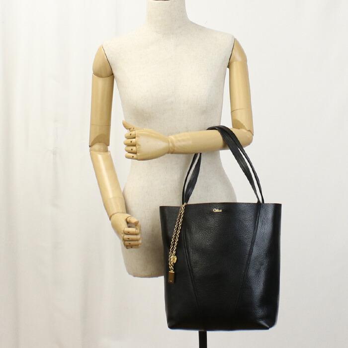 Chloe（クロエ） トートバッグ CHC25SS811N84 001 レディース ブラック