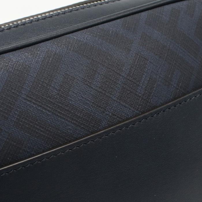 【父の日】FENDI フェンディ ショルダーバッグ スクエアFF カメラケース 7M0286 AV83 F1MLF メンズ ネイビー 爆買の画像