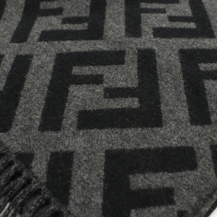 FENDI（フェンディ） FFマフラー FF柄 ズッカ FXT260 AVP9 F0D9B