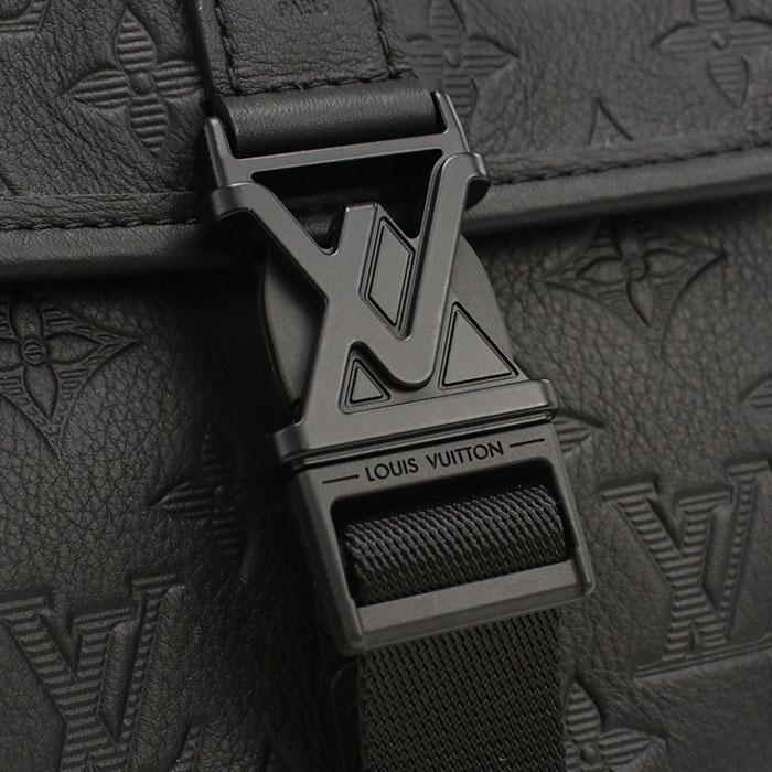 LOUIS VUITTON（ルイ・ヴィトン） 斜め掛け ショルダーバッグ M12516