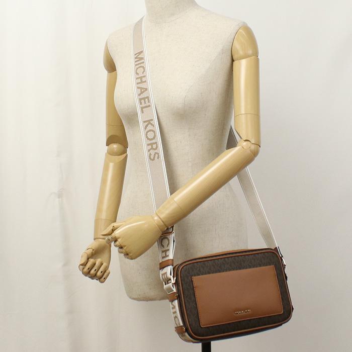 MICHAEL KORS（マイケルコース） 斜め掛け ショルダーバッグ