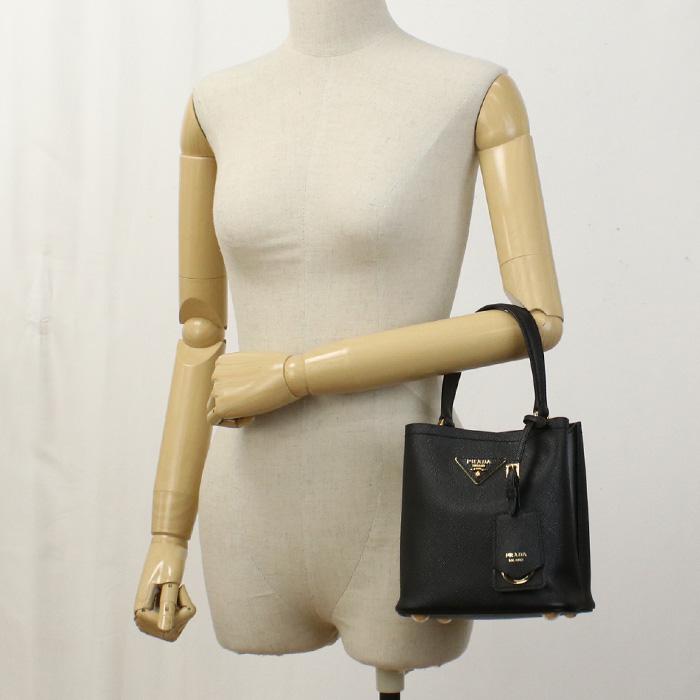 V*e様 PRADA ブラック ハンドバッグ PRADA（プラダ） ハンドバッグ 1BA217 2ERX V OOD F00022WAY