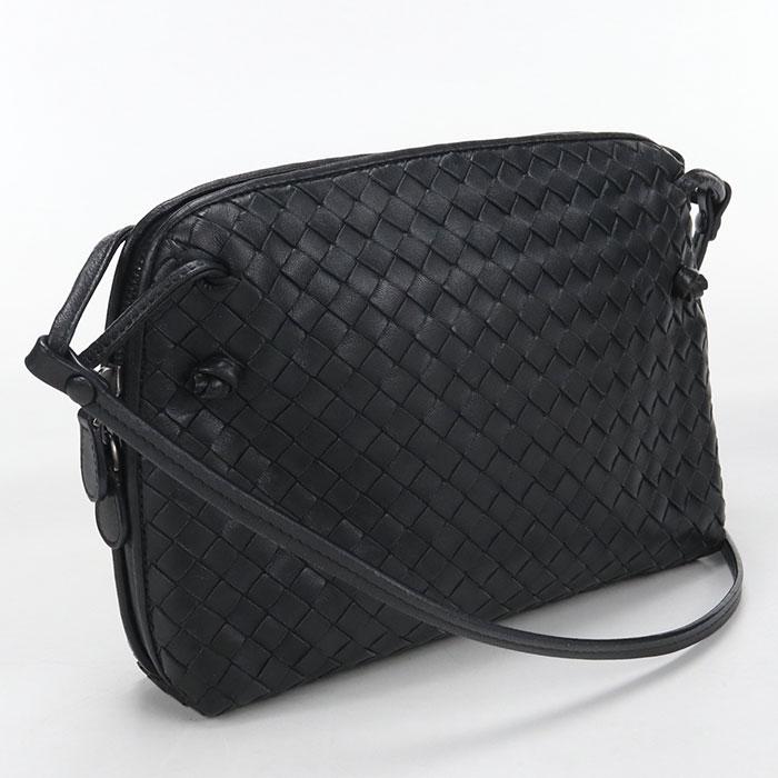 美品　ボッテガヴェネタ　イントレチャート　メッセンジャーバッグ　レザー　ブラック BOTTEGA VENETA（ボッテガ・ヴェネタ） 中古良品 ショルダーバッグ