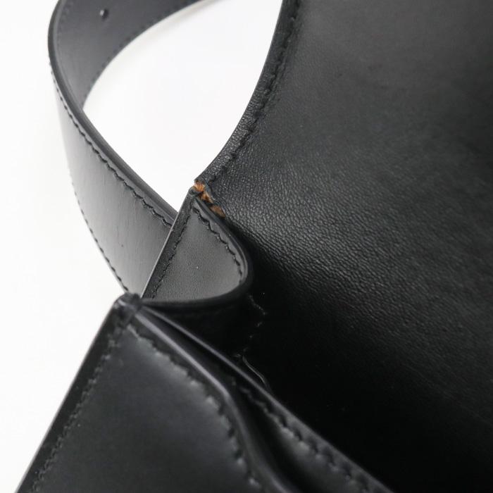 BURBERRY 中古良品 バーバリー ボディバッグ TB ベルトバッグ BURBERRY 中古良品 バーバリー ボディバッグ TB ベルトバッグ
