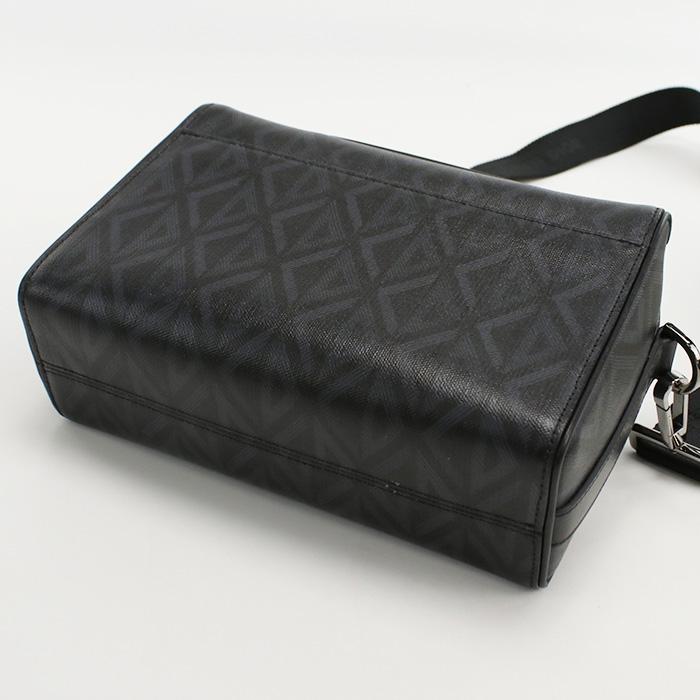 Christian Dior 中古良品 DIOR ディオール 斜め掛け ショルダー Christian Dior 中古良品 DIOR ディオール 斜め掛け ショルダー