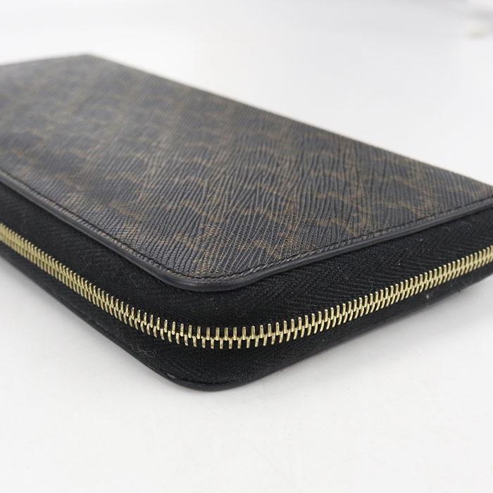 CELINE（セリーヌ） 中古良品 長財布ラウンドファスナー 10B552BQ3