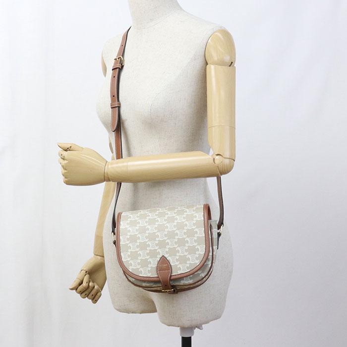 セリーヌ ミディアムフォルコバッグ トリオンフキャンバス 斜め掛け ショルダーバッグ CELINE（セリーヌ） 中古美品 斜め掛け ショルダーバッグ ミディアム