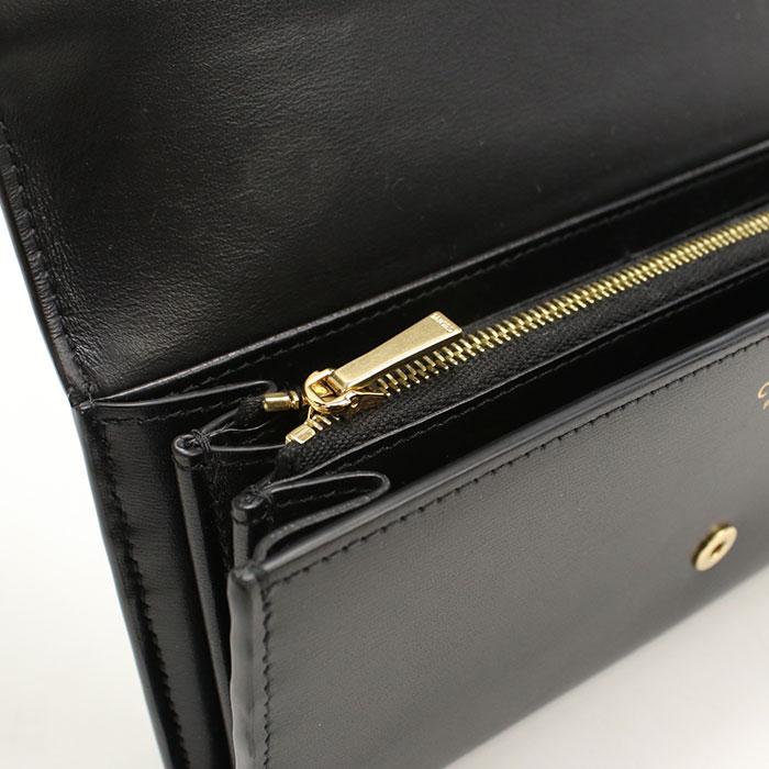 CELINE（セリーヌ） 中古良品 長財布ニ折小銭入付き 長財布二つ折り 