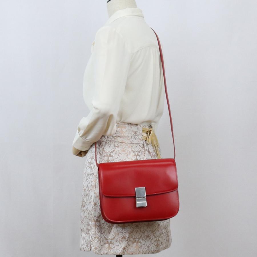 中古美品セリーヌCELINE クラシック ミディアム ショルダー レザー 
