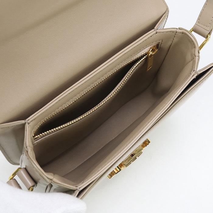 CELINE（セリーヌ） 中古良品 斜め掛け ショルダーバッグ トリオンフ