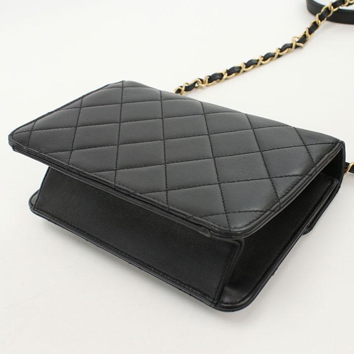 CHANEL（シャネル） 中古良品 ショルダーバッグ チェーン マトラッセ