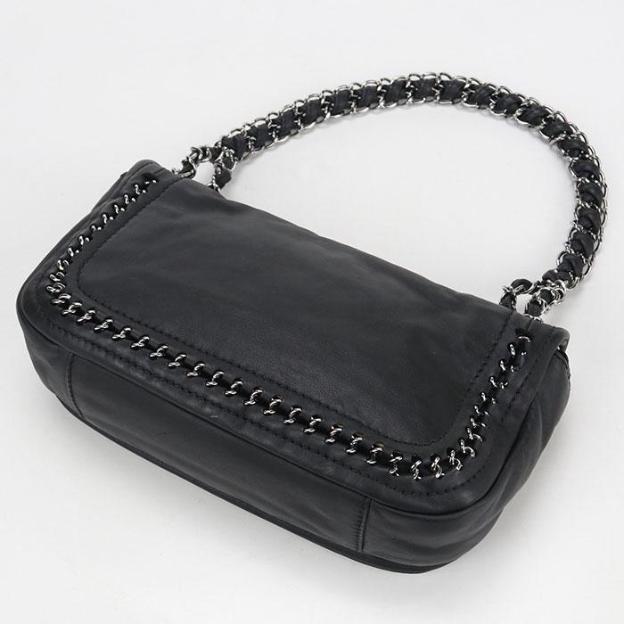 CHANEL（シャネル） 中古美品 ショルダーバッグ チェーン レディース