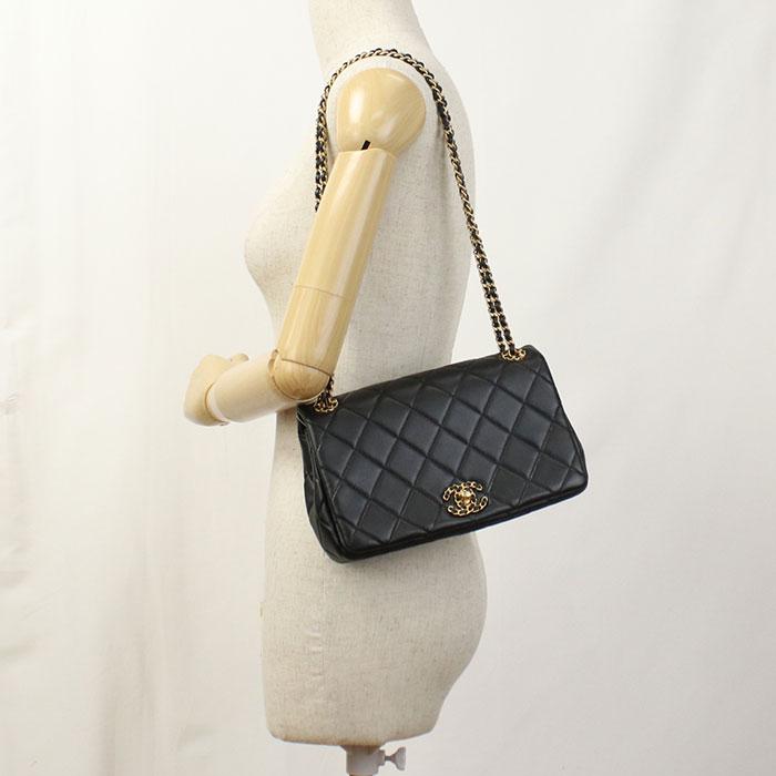 CHANEL（シャネル） 中古良品 ショルダーバッグ チェーン マトラッセ