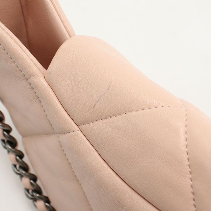 シャネル CHANEL 19 ディズヌフ ショルダーバッグ バッグ レザー レディース ピンク系 【中古】 シャネル(CHANEL)シャネル 19 ディズヌフ マトラッセ ショルダーバッグ