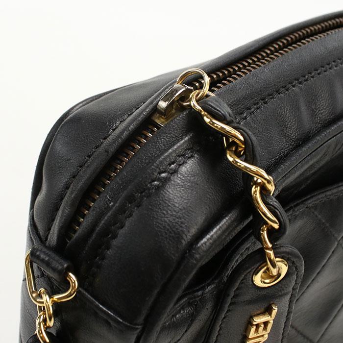 CHANEL（シャネル） 中古良品 チェーンショルダーバッグ マトラッセ