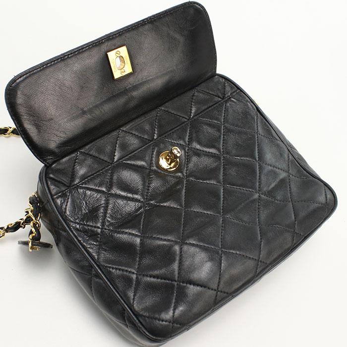 CHANEL シャネル　チェーンバッグ　チェーンショルダー　ブラック　黒 CHANEL（シャネル） 中古良品 チェーンショルダーバッグ マトラッセ