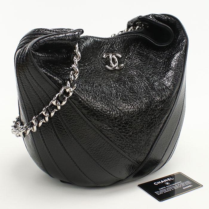 中古良品CHANEL シャネル ショルダーバッグ 25737038 チェーンショルダーバッグ シェブロン レディース ブラック CHANEL（シャネル） 中古良品 ショルダーバッグ 25737038 チェーン
