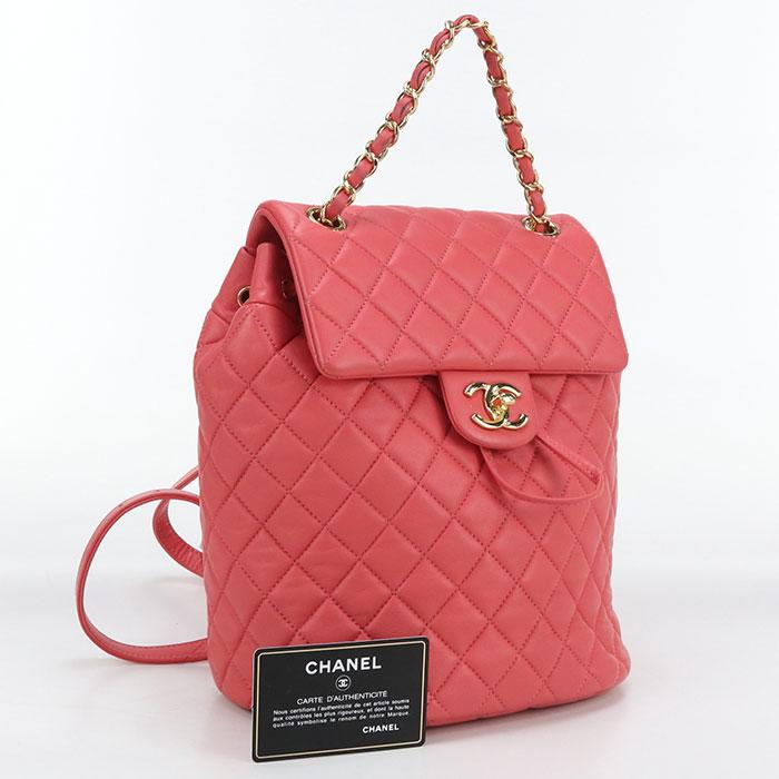 中古良品CHANEL シャネル リュック CH98057 バックパック マトラッセ レディース レッド CHANEL（シャネル） 中古良品 リュック CH98057 バックパック